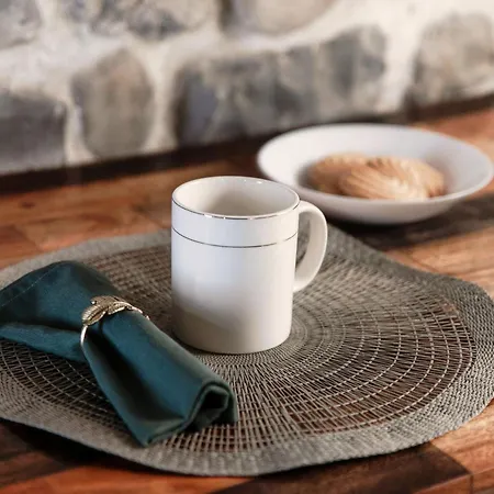 Angel - By Myhomeincomo *